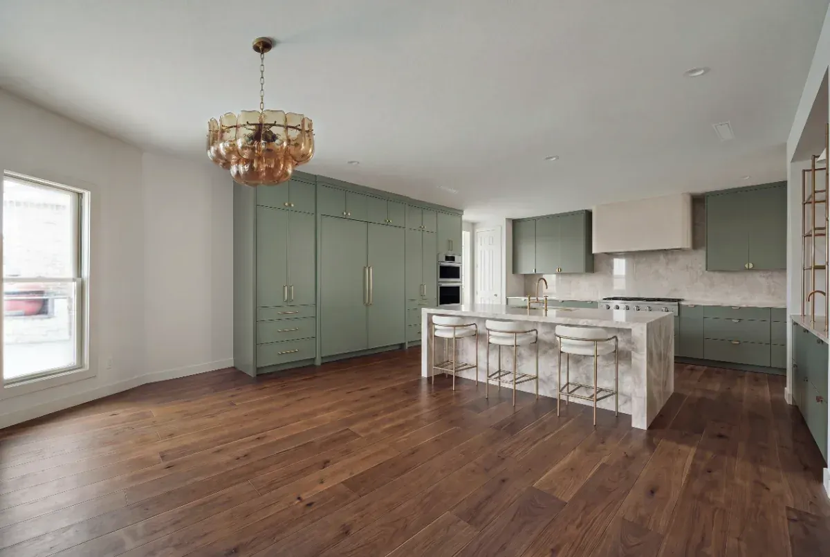 kitchen-remodel-barton-hills-austin-marble-island-01
